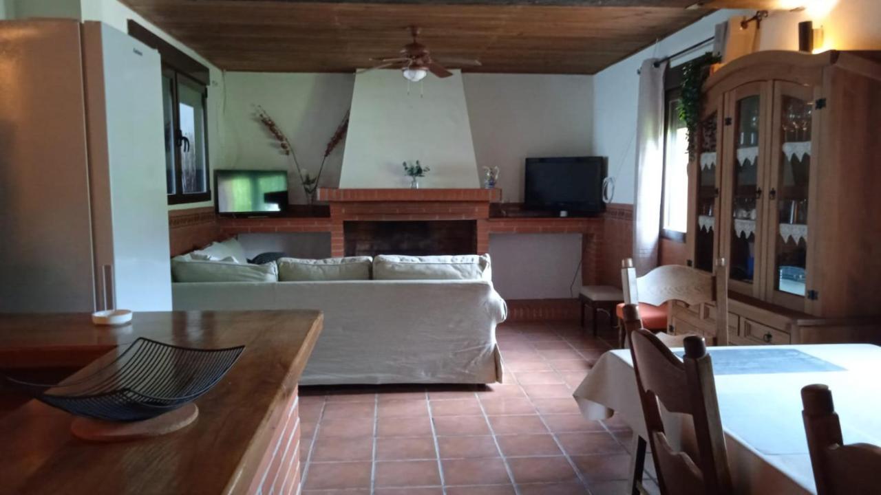 Mirada A Gredos Villa Candeleda Eksteriør bilde